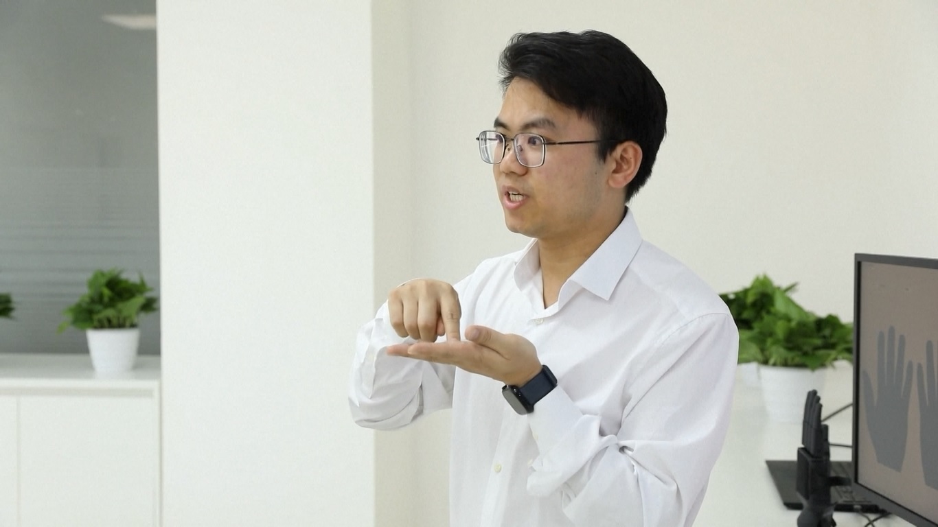 Sepotong kecil e-skin berisi sebanyak 4