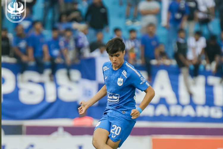 Brandon Scheunemann merupakan bek tengah berusia 17 tahun milik PSIS Semarang Dia menjalani debutnya bersama PSIS Semarang di Liga 1 2022-2023 di bawah arahan pelatih Muhammad Ridwan