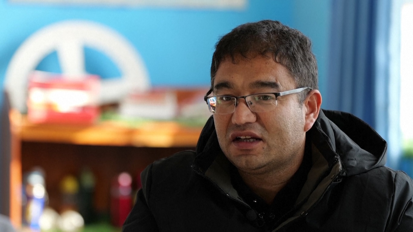 Pendidik Ini Menyaksikan Pembangunan Masa Depan yang Lebih Cerah di Xinjiang