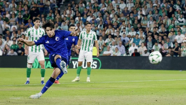 Timnas Indonesia bisa diperkuat Kevin Diks saat melawan Jepang Berikut prediksi susunan pemain Indonesia vs Jepang yang diperkuat Kevin Diks