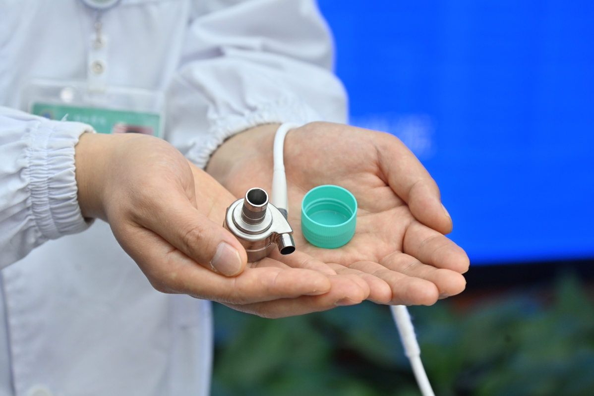 Operasi memakan waktu sekitar lima jam