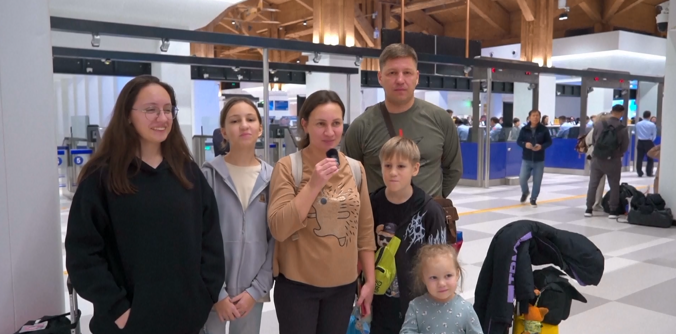 Jumlah Pengunjung Internasional Capai Rekor Tertinggi usai Peluncuran Operasi Bea Cukai Khusus di FTP Hainan