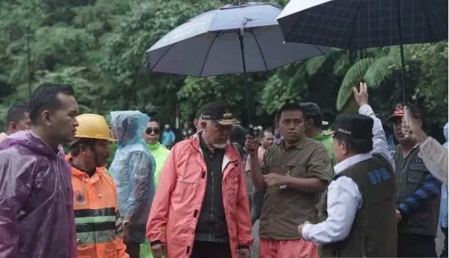 Gubernur Sumbar Perintahkan Penanganan Cepat Banjir Bandang di Agam dan Padang Pariaman