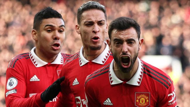 Manchester United masih tertinggal sembilan poin dari Arsenal dan laga Crystal Palace penting bagi mereka untuk mulai memberi ancaman pada The Gunners di puncak klasemen Liga Inggris