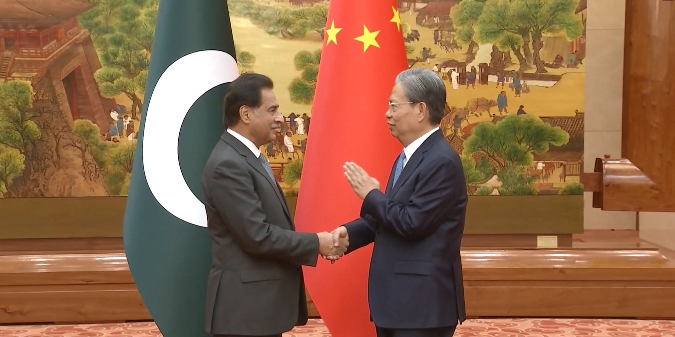 Pimpinan Legislatif Tertinggi Tiongkok Gelar Pembicaraan dengan Ketua Majelis Nasional Pakistan