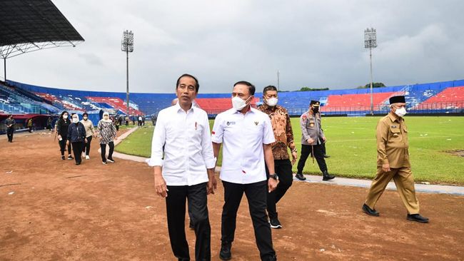 Beberapa media asing menyoroti pernyataan Presiden Joko Widodo (Jokowi) yang menuturkan Indonesia tak terkena sanksi FIFA usai tragedi di Stadion Kanjuruhan