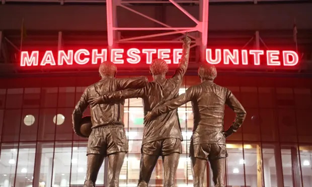 Syekh Jassim bin Hamad Al-Thani telah resmi mengajukan penawaran untuk mengakuisisi Manchester United