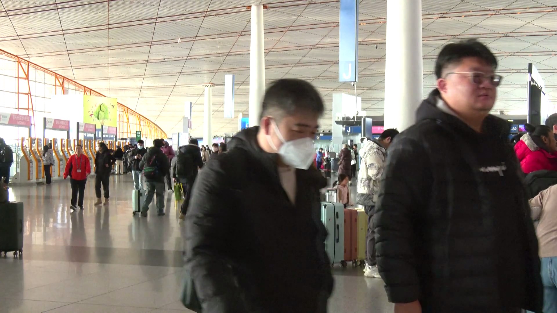 Tiongkok Memperkirakan Permintaan Perjalanan yang Kuat untuk Liburan Tahun Baru Mendatang