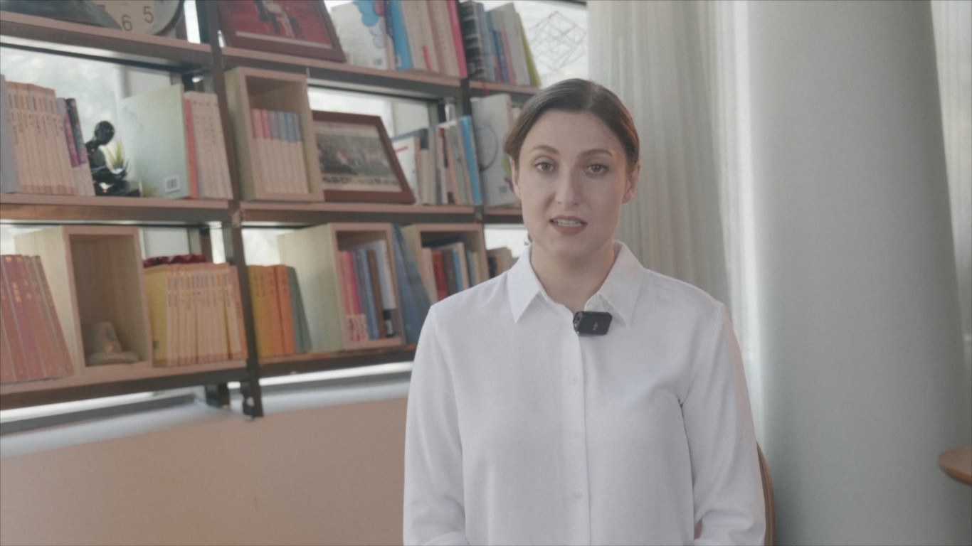 Michal mengatakan bahwa seleranya terhadap film mencakup seluruh dunia