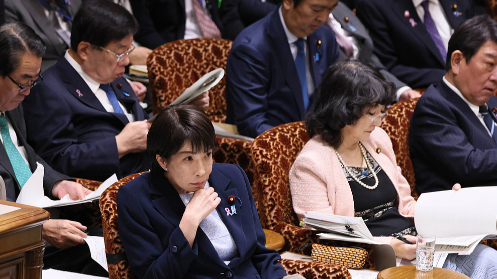 Jepang Pertimbangkan Perubahan Kebijakan Nuklir di Tengah Peringatan Tiongkok Mengenai 'Sinyal Berbahaya'
