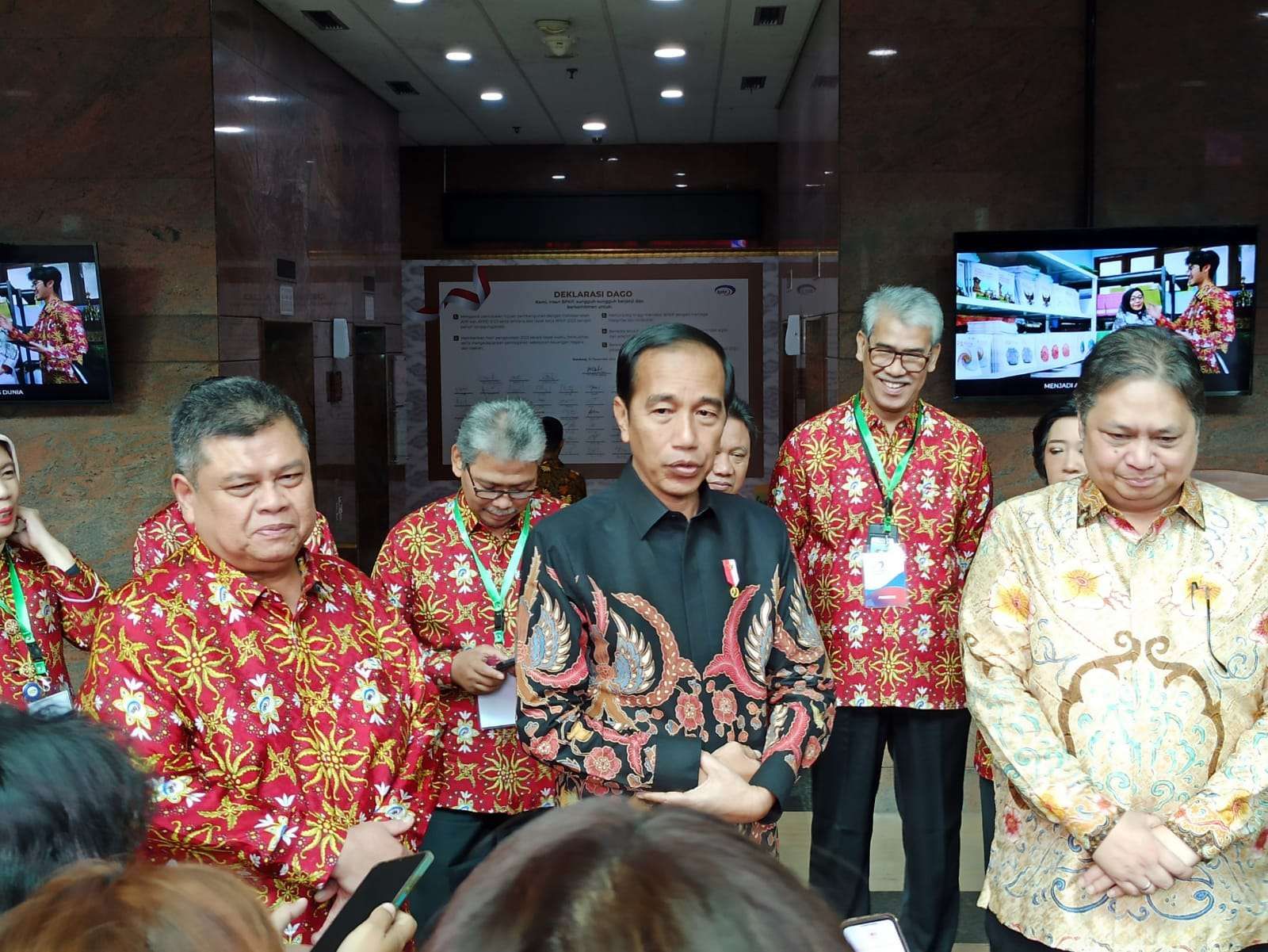 Presiden sudah mengambil keputusan terkait kebijakan terbaru soal pandemi COVID