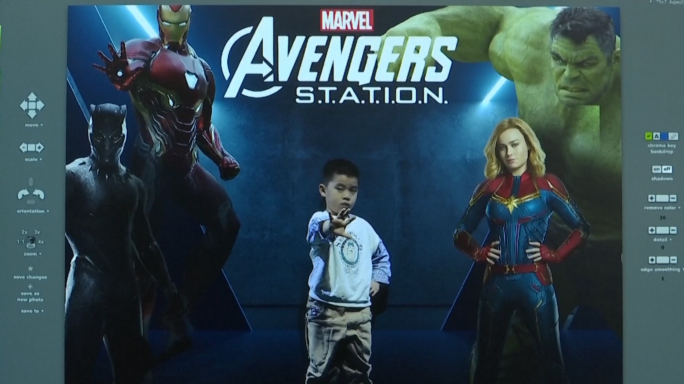 Di seluruh ruangan yang ada di pameran