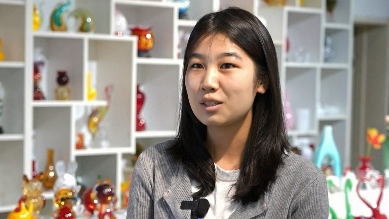 Pengunjung Restoran, Pembeli, dan Wisatawan Habiskan Banyak Uang selama Liburan Hari Nasional Tiongkok