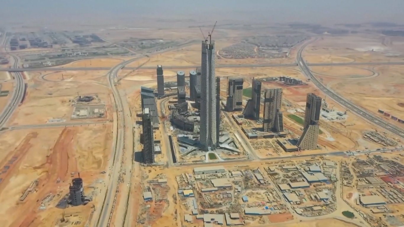 CBD yang disebut sebagai Egyptian Dream itu adalah proyek yang tidak hanya penting dari rencana peremajaan nasional Mesir