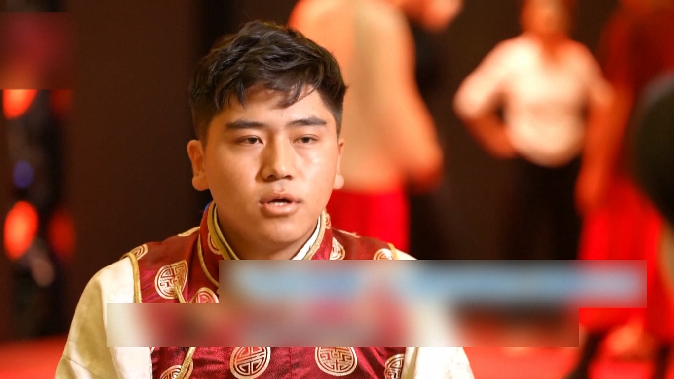 Anak-anak Muda Suntikkan Semangat ke dalam Seni Tradisional Tibet