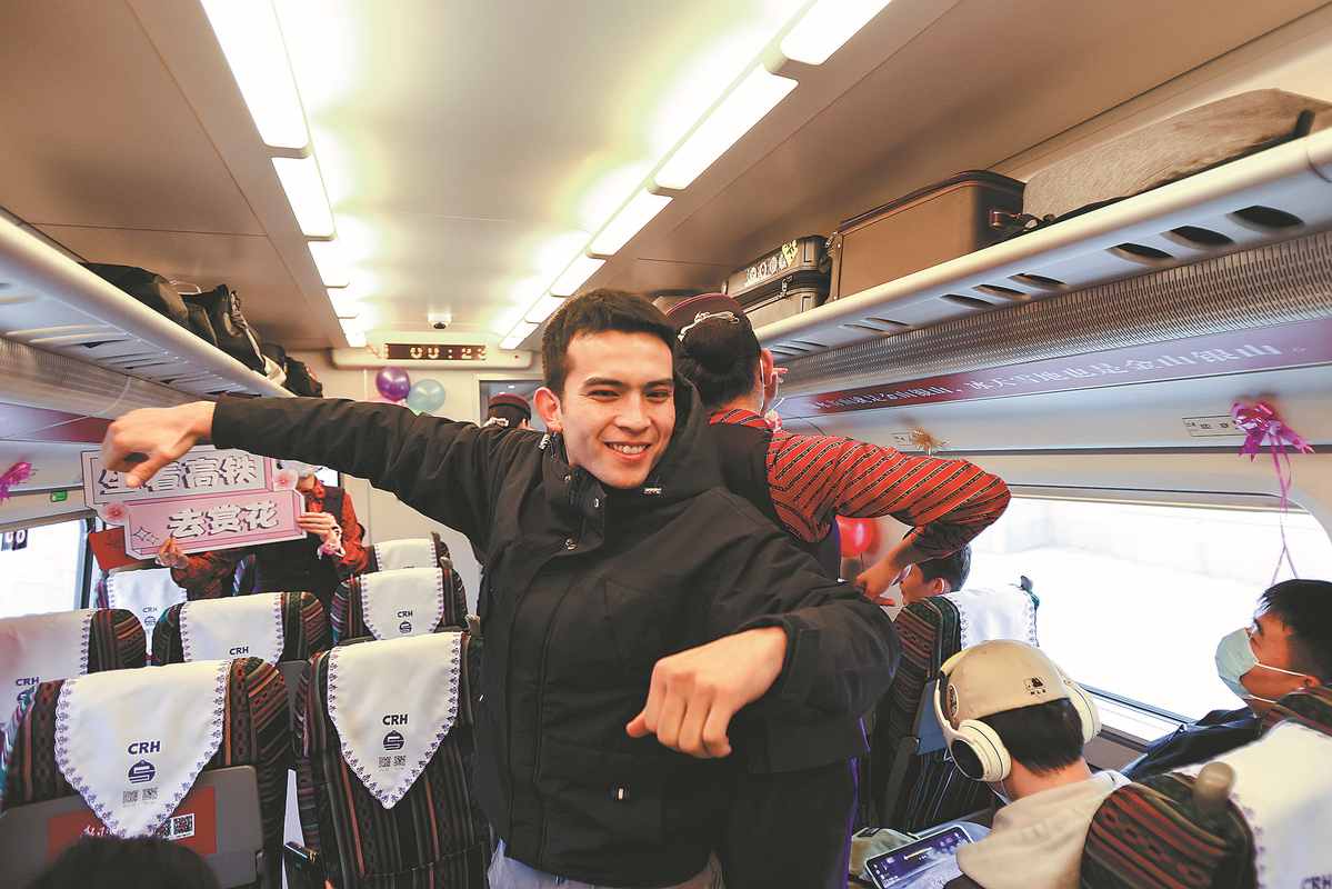 Menurut Kementerian Kebudayaan dan Pariwisata