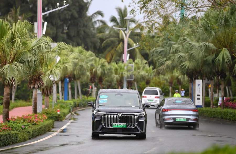 Menurut  data dari Asosiasi Mobil Penumpang Tiongkok (China Passenger Car Association/CPCA)