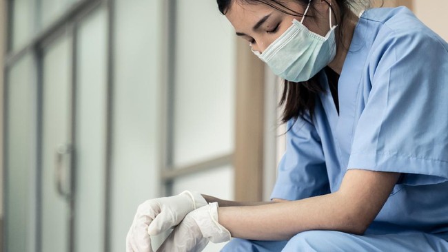 Setelah tiga tahun melanda dunia