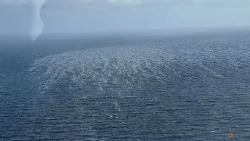 Kapal nahas itu membawa sekitar 800