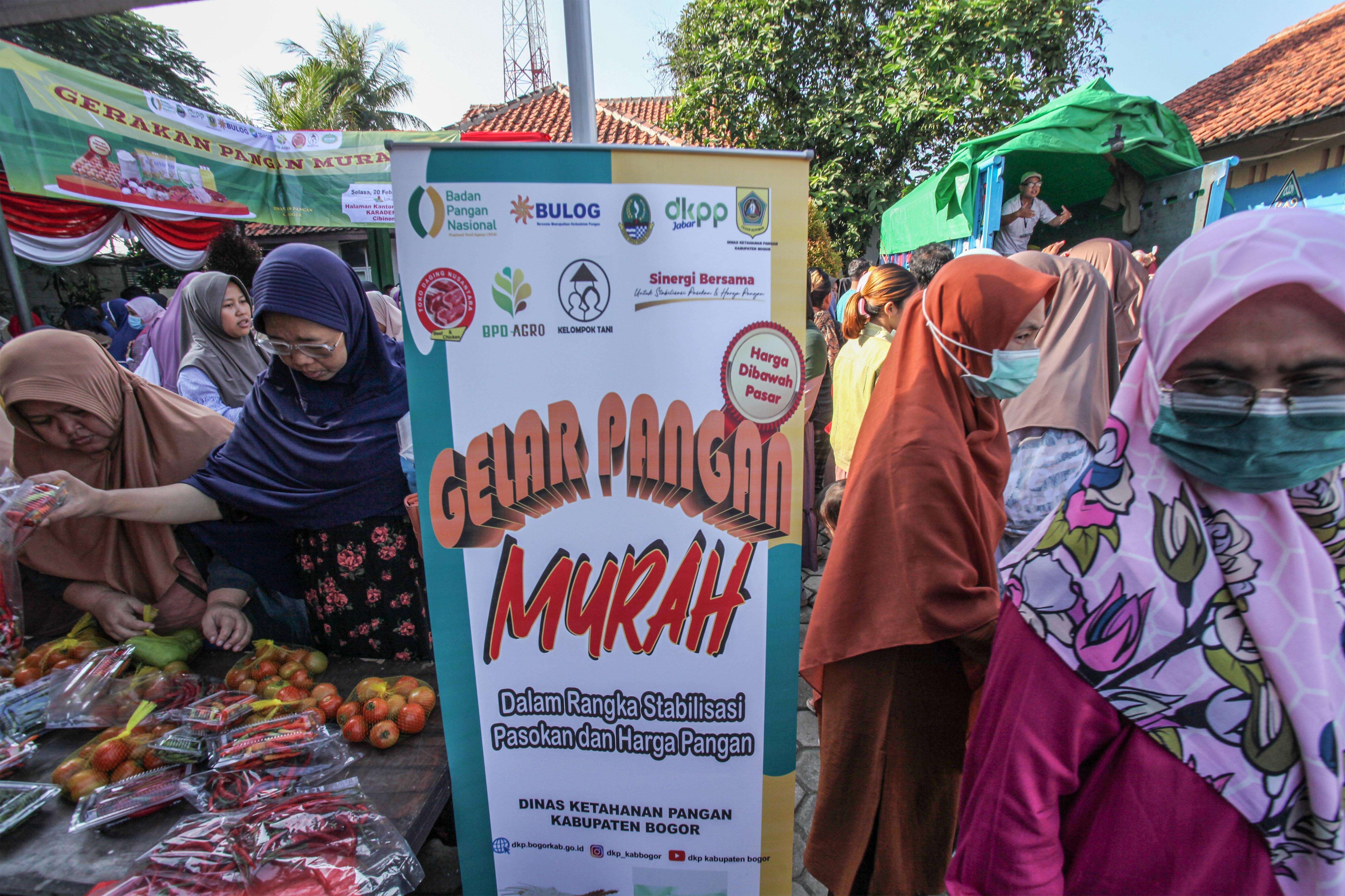 BAPANAS juga akan terus menyalurkan beras murah Bulog atau SPHP ke pasar dan retail modern
