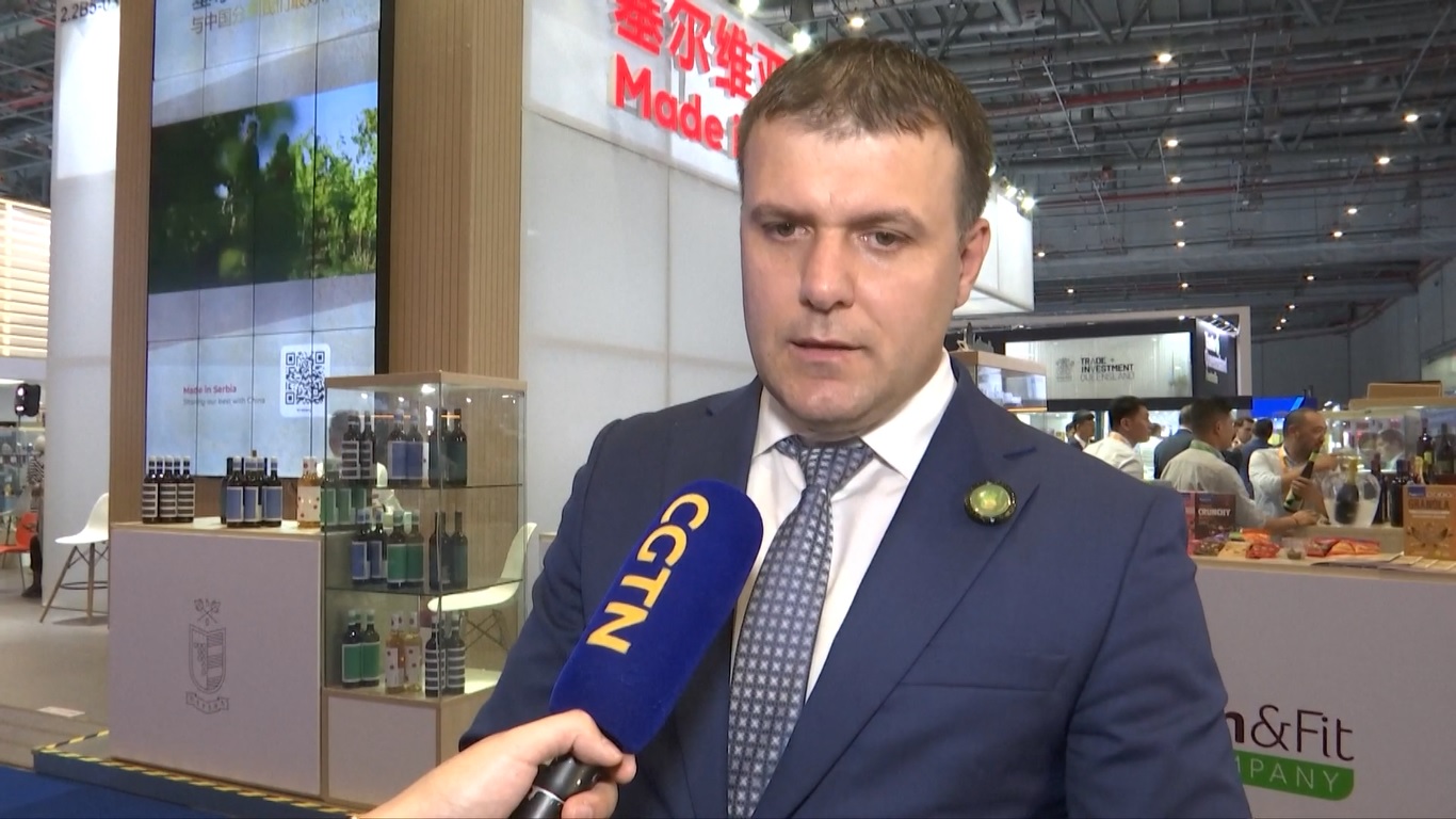 Menurut Husein Memic