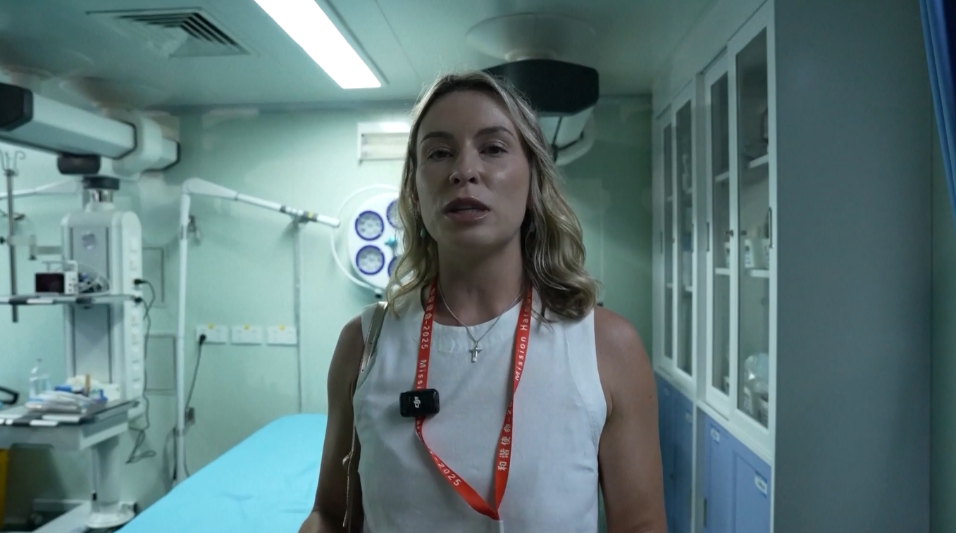 Perawatan Tradisional dan Peralatan Canggih di Kapal RSAL Tiongkok Memukau Para Pengunjung Brasil