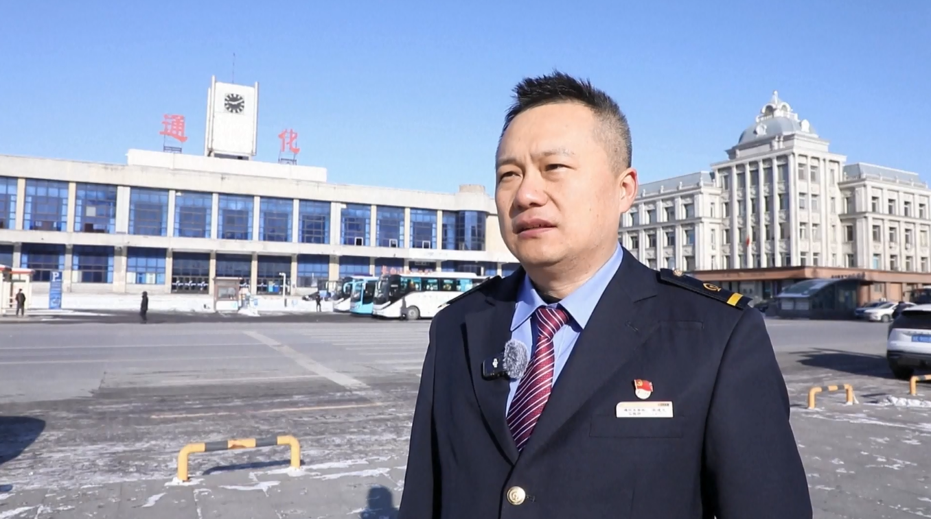 Perkembangan Jaringan Kereta Api Cepat Tiongkok Mememudahkan Perjalanan selama Festival Musim Semi 2026