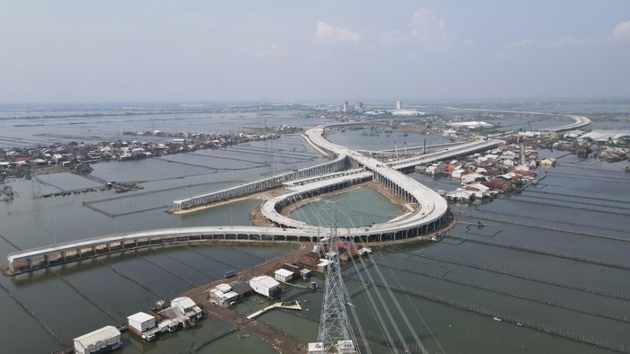 Untuk mengurai kemacetan Pantura