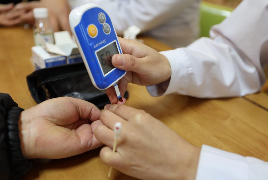 Data menunjukkan bahwa lebih dari 80 persen kematian di Tiongkok