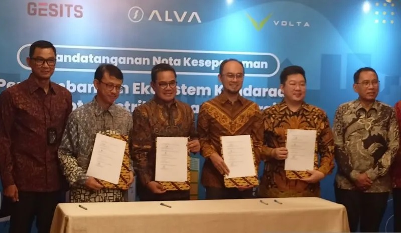 Dengan kolaborasi tersebut