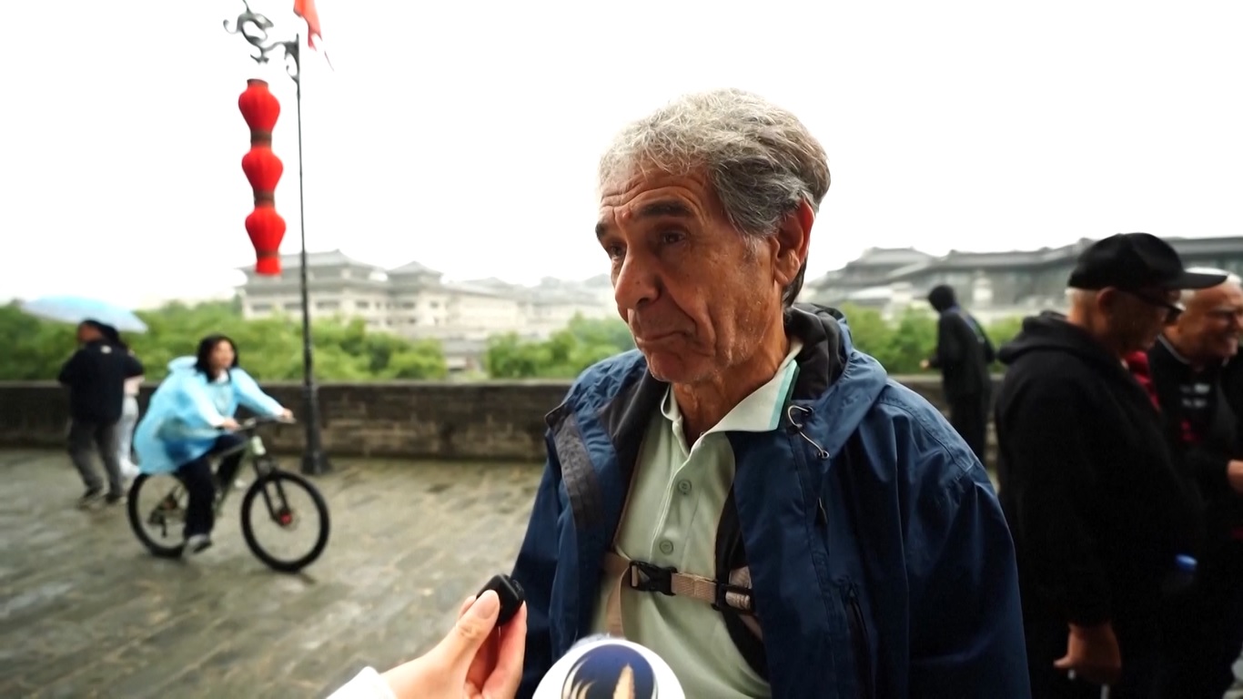 Kebijakan Bebas Visa Tiongkok Picu Lonjakan Jumlah Wisatawan Yunani